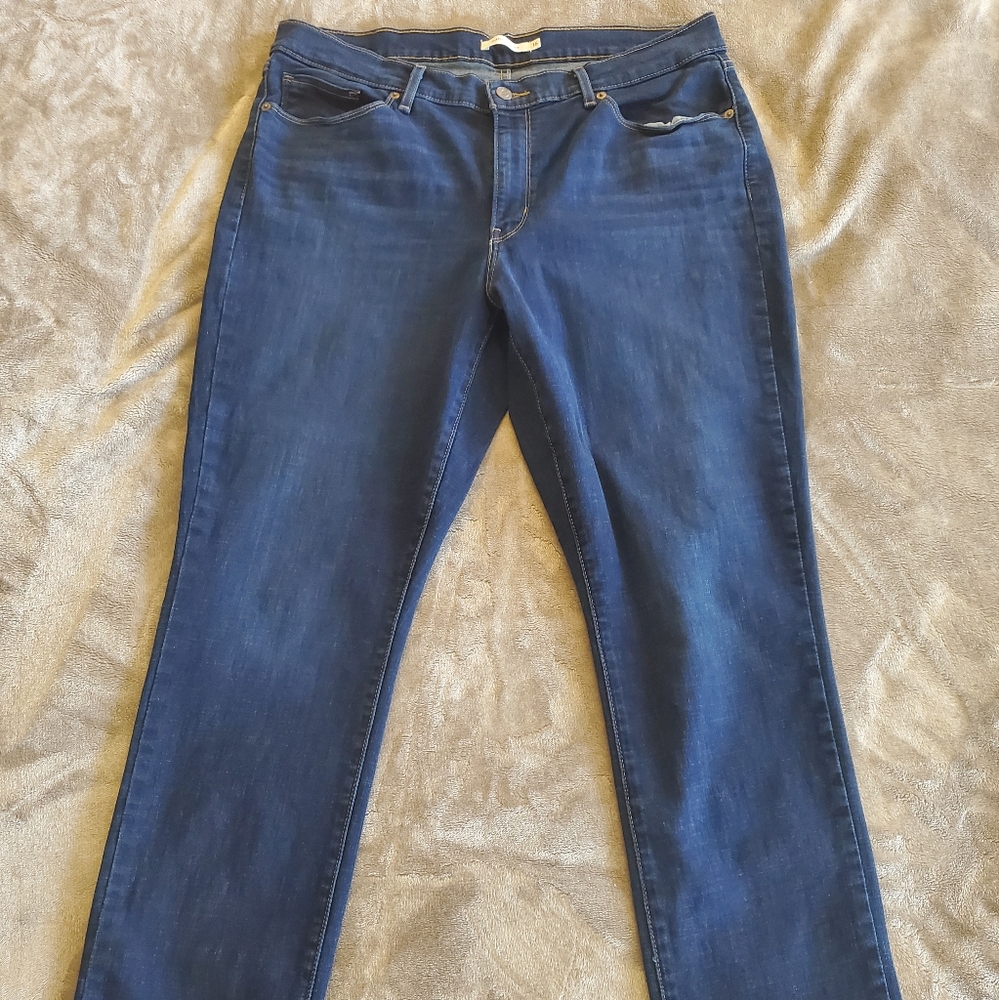 Levi's Ladies Classic Straight Leg Jeans, Size 16 - Picture 7 of 8